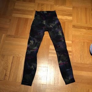 Cropped lululemon pants size 2
